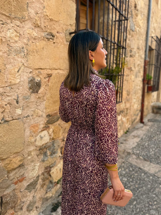 Vestido liso em chiffon castanho | Andreia 