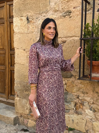 Vestido liso em chiffon castanho | Andreia 