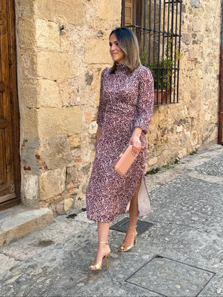 Vestido liso em chiffon castanho | Andreia 