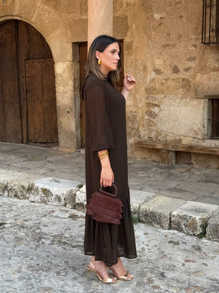 Vestido liso em chiffon castanho | Andreia 