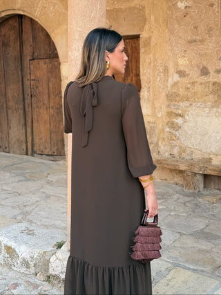 Vestido liso em chiffon castanho | Andreia 