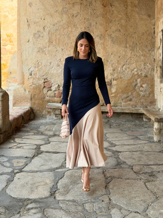 Vestido liso em chiffon castanho | Andreia 