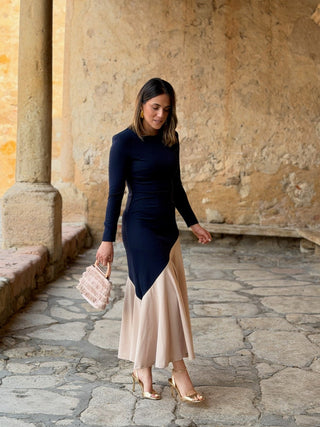 Vestido liso em chiffon castanho | Andreia 