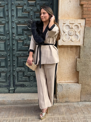 Conjunto Chaqueta y pantalón Beige | Tilo