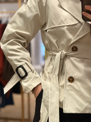 Gabardina corta beige  | Claire