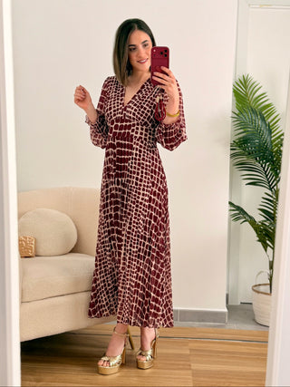 Vestido gasa plisado burdeos | Vega