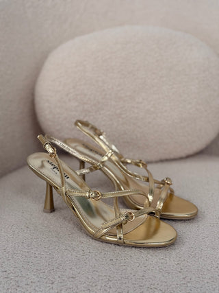 GOLDEN SANDALS 