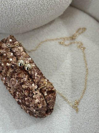 Bolsa de mão cor de cobre com lantejoulas | Valéria 