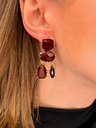 Double pearl necklace