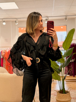 Blusa Volante Negra | Amelia