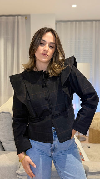 Chaqueta con volante | Lucia