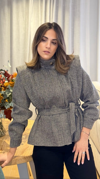 Chaqueta con cinturón | Mika