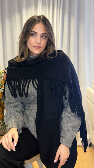 Capa Lana Flecos | Negro
