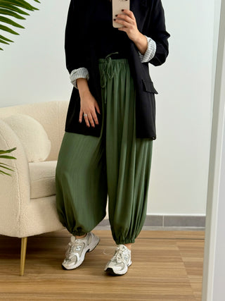Pantalón bombacho puño kaki | Olivia