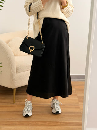 Falda satinada negra | Thelma