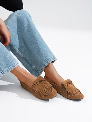 Mocasines Serraje Camel con Flecos y Lazo