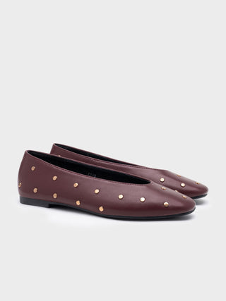 Bailarinas burdeos con tachuelas | April - Alalá Moda Mujer
