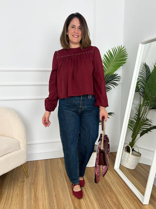 Blusa tachuelas burdeos | Mery - Alalá Moda Mujer