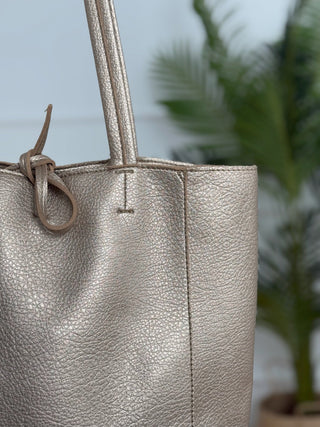 Bolso shopper dorado | Buste - Alalá Moda Mujer