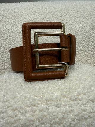 Cinturón hebilla cuadrada camel– Simón - Alalá Moda Mujer