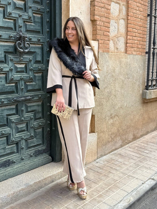Conjunto Chaqueta y pantalón Beige | Tilo - Alalá Moda Mujer