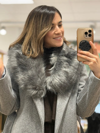 Estola pelo sintético gris - Alalá Moda Mujer