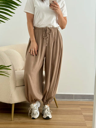 Pantalón bombacho puño beige | Olivia - Alalá Moda Mujer