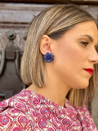 Pendientes flor azul klein | Betty - Alalá Moda Mujer