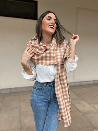 BUFANDA CUADROS ROSA Y BEIS - Alalá Moda Mujer